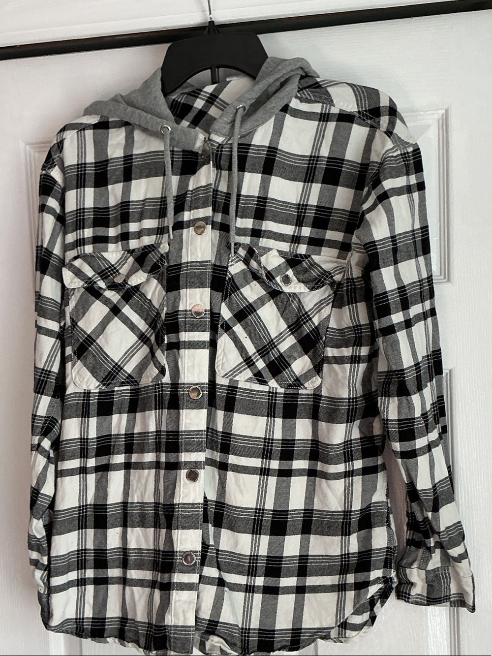H&M Black and White Plaid Button-Down Shirt with Hood